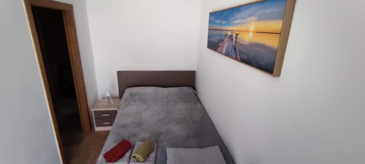 Beach Breeze Townhouse By The Beach سانتا بولا المظهر الخارجي الصورة