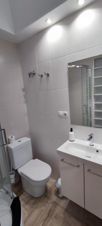 Beach Breeze Townhouse By The Beach سانتا بولا المظهر الخارجي الصورة