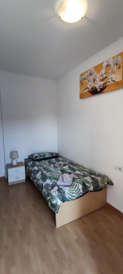 Beach Breeze Townhouse By The Beach سانتا بولا المظهر الخارجي الصورة