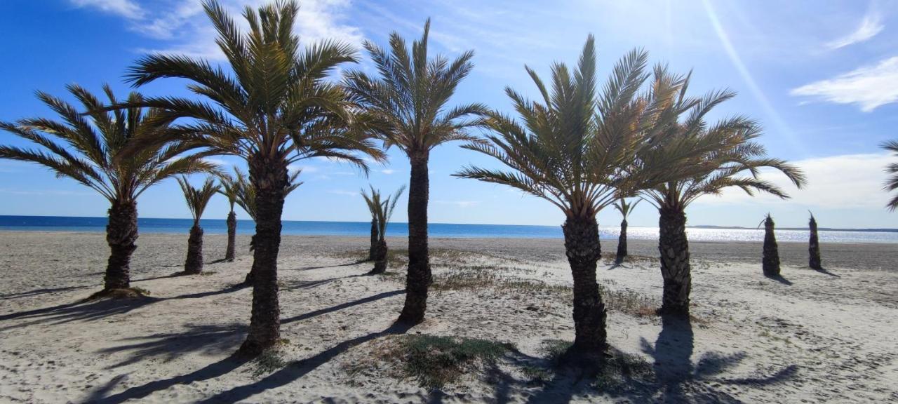 Beach Breeze Townhouse By The Beach سانتا بولا المظهر الخارجي الصورة