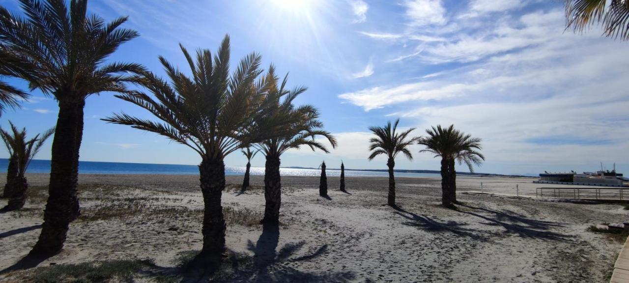 Beach Breeze Townhouse By The Beach سانتا بولا المظهر الخارجي الصورة