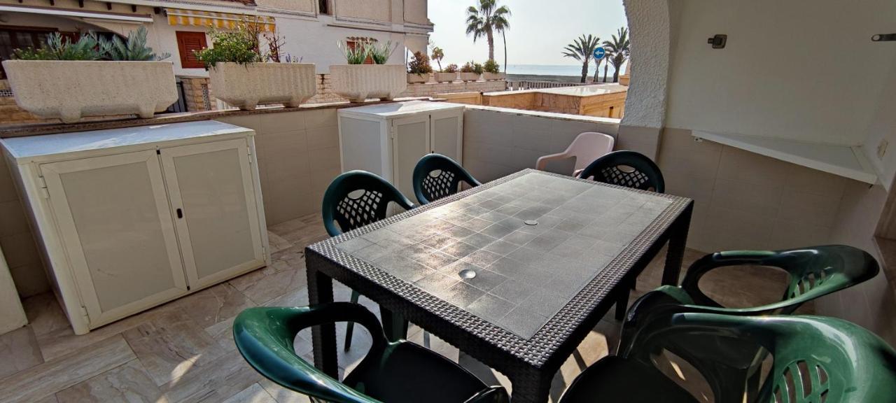 Beach Breeze Townhouse By The Beach سانتا بولا المظهر الخارجي الصورة