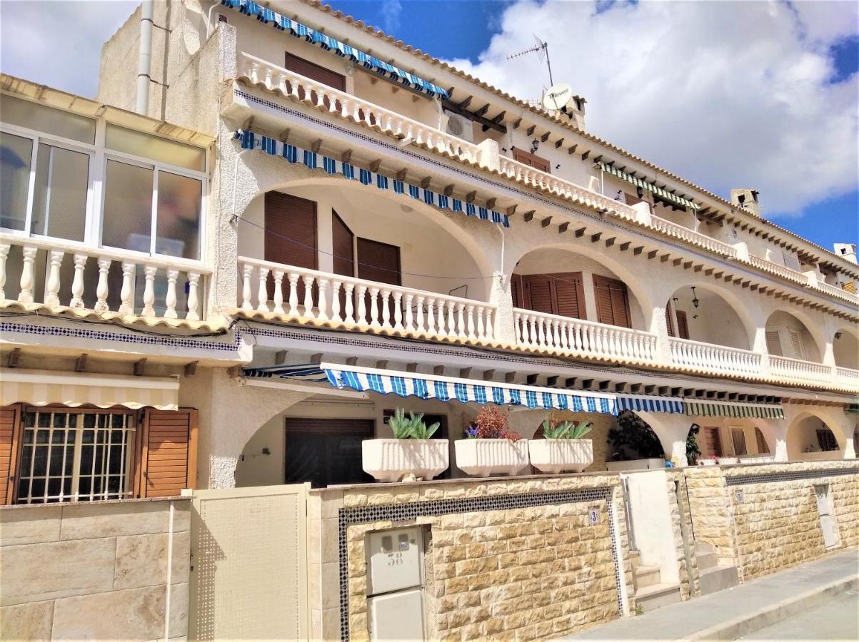 Beach Breeze Townhouse By The Beach سانتا بولا المظهر الخارجي الصورة