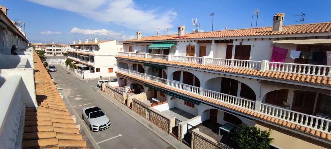 Beach Breeze Townhouse By The Beach سانتا بولا المظهر الخارجي الصورة